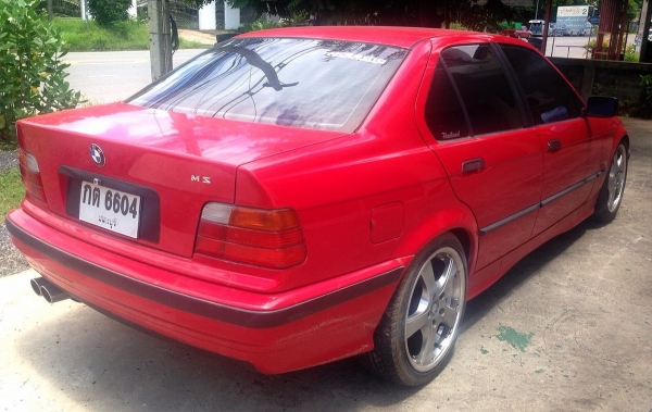 **195,000 บ.ต่อรอง**ขายรถเก๋งสวยๆ BMW Series3 318i Auto ปี39/96 เครื่องเดิมเกียร์เดิม ไม่แก๊ส เครื่องแห้งๆ แน่นดี แรงดี เกียร์ดีไม่หอนไม่หลุด ช่วงล่างหนึบ หน้า-หลังเดิมๆไม่เคยชนหนัก ภายในเก๋งสวยคอนโซลเต็ม พ.พาวเวอร์ แอร์เย็น ก.ไฟฟ้า เซ็นทรัลล็อค ปรับข้างไ