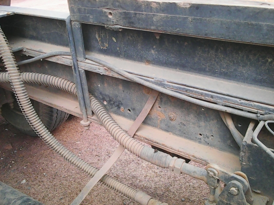 ขายหกล้อดั้มพ์ ฮีโน่ FD3HLA-195 HP รถสวยสภาพพร้อมใช้