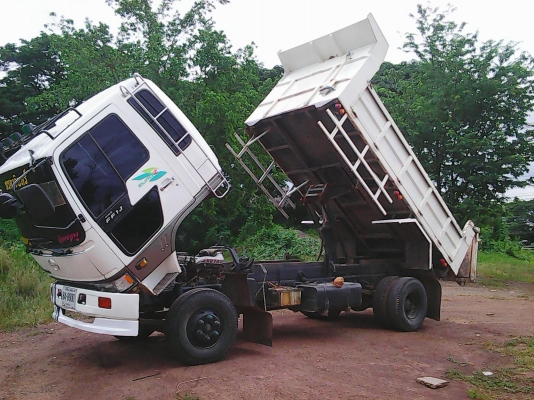 ขายหกล้อดั้มพ์ ฮีโน่ FD3HLA-195 HP รถสวยสภาพพร้อมใช้