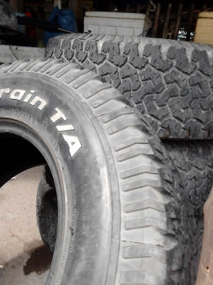 265/70R16 BF Goodrich All Terrain T/A ชุด 4 เส้น ปี 2012 ( MADE IN U.S.A.) TEL.081-427-3941 265/70R16 BF Goodrich All Terrain T/A ชุด 4 เส้น ปี 2012 ( MADE IN U.S.A.) TEL.081-427-3941