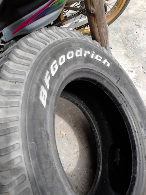 265/70R16 BF Goodrich All Terrain T/A ชุด 4 เส้น ปี 2012 ( MADE IN U.S.A.) TEL.081-427-3941 265/70R16 BF Goodrich All Terrain T/A ชุด 4 เส้น ปี 2012 ( MADE IN U.S.A.) TEL.081-427-3941