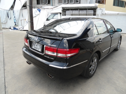 HONDA - ACCORD - 3.0 V6 i-VTEC AT ปี2005 สีดำ เกียร์อัตโนมัติ เครื่องเบนซิน 3000cc HONDA - ACCORD - 3.0 V6 i-VTEC AT ปี2005 สีดำ เกียร์อัตโนมัติ เครื่องเบนซิน 3000cc