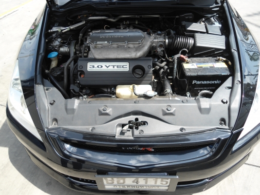 HONDA - ACCORD - 3.0 V6 i-VTEC AT ปี2005 สีดำ เกียร์อัตโนมัติ เครื่องเบนซิน 3000cc HONDA - ACCORD - 3.0 V6 i-VTEC AT ปี2005 สีดำ เกียร์อัตโนมัติ เครื่องเบนซิน 3000cc