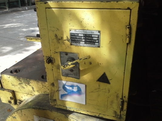 ขายเครื่องตัดเหล็กแผ่นหนา 6มม.