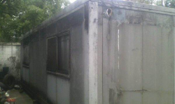 ขายด่วน!!ตู้สำนักงาน 2 ตู้ต่อกัน  พร้อมแอร์ 1  ตัว