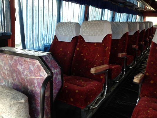 ขายรถบัสชั้นครึ่ง