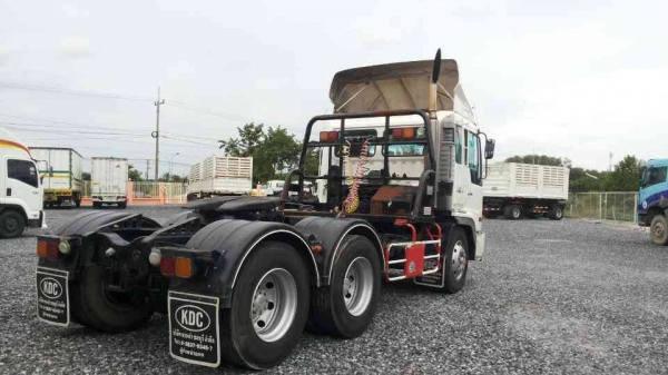 HINO 10 ล้อ หัวลากเปอร์เฟียร์ เครื่อง P11 320 แรง