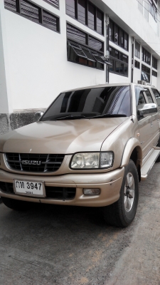 ขายด่วนรถกระบะสภาพดีราคา 235000