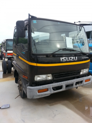 รถ isuzu dega เครื่อง 6hh 210 แรง  6 ล้อ รถ4 ตัน เก่าญี่ปุ่น
