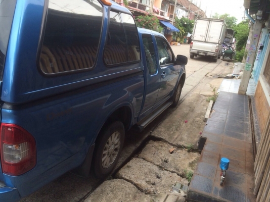 ขาย ISUZU D-MAX SPACE CAB SLX 3.0 Ddi i-TEQ ปี 2005 เกียร์ออโต้ สภาพดีพร้อมใช้งาน  มีเล่มทะเบียนพร้อม