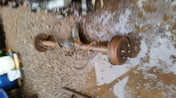 ขายเครื่องพร้อมเกียร์บิ๊กเอ็มฝาแดง BD25ขาย35000 ขายเครื่องพร้อมเกียร์บิ๊กเอ็มฝาแดง BD25ขาย35000