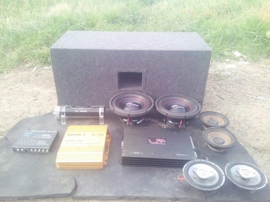 ขายเหมายกชุดครับ5000พร้อมสายต่อฟังได้เลยของอยู่มหาชัยครับ0867637868