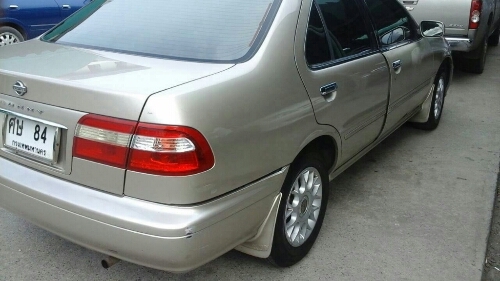 SUNNY ปี2000 รถเดิม มือเดียว ขับดี SUNNY ปี2000 รถเดิม มือเดียว ขับดี