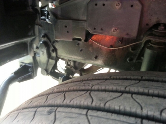 รถอีซูซุ 10 ล้อ ตู้เย็น 300 แรงม้า ปี 52   สนใจติดต่อ 081 - 6079515