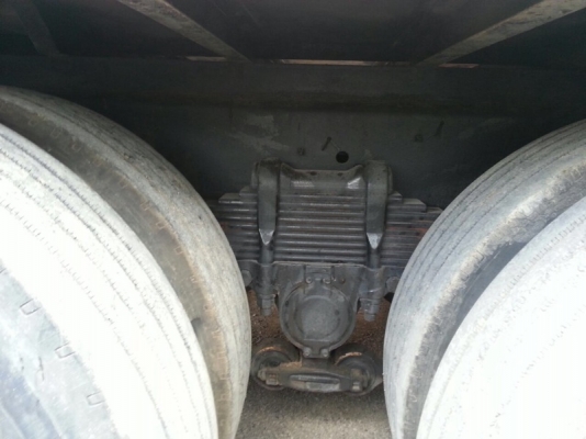 รถอีซูซุ 10 ล้อ ตู้เย็น 300 แรงม้า ปี 52   สนใจติดต่อ 081 - 6079515