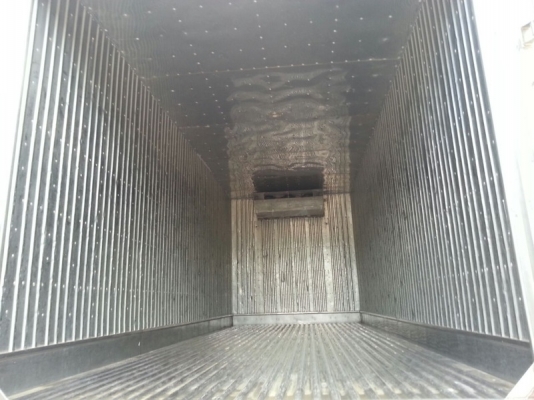 รถอีซูซุ 10 ล้อ ตู้เย็น 300 แรงม้า ปี 52   สนใจติดต่อ 081 - 6079515