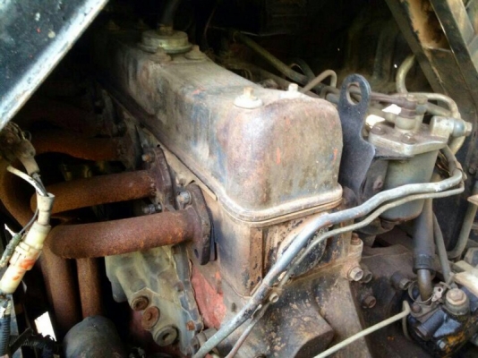 รถอีซูซุ 10 ล้อ  240 แรงม้า.  ( ขายหัว / คัชซี. )  ,  ( หัวขาว )   สนใจติดต่อ 081 - 607951