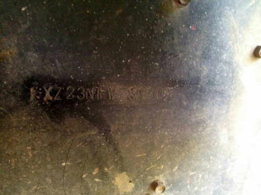 รถอีซูซุ 10 ล้อ  240 แรงม้า.  ( ขายหัว / คัชซี. )  ,  ( หัวขาว )   สนใจติดต่อ 081 - 607951