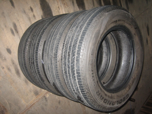 ขายยางYOKOHAMA  205/70R15 สภาพดีครับ