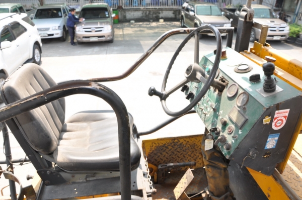 DYNAPAC F12-4 W SN 754253