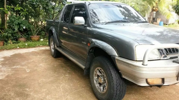 ขายรถกระบะ 4WD MITSUBISHI STADA 2.8 แคป รถบ้านใช้น้อยสภาพดีมาก ขายรถกระบะ 4WD MITSUBISHI STADA 2.8 แคป รถบ้านใช้น้อยสภาพดีมาก