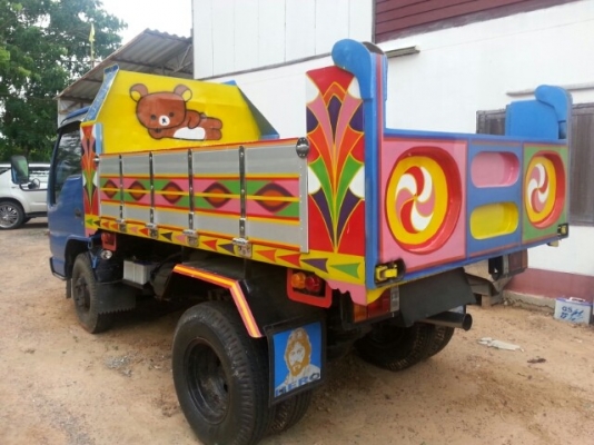 ขายดั้ม3คิว สภาพสวยพร้อมใช้งาน เครื่องดี แคชซีสวย กระบะดั้มมิเนียม ภายในสวย แอร์เย็น เฟืองท้ายใหญ่6น็อต เอกสารพร้อมโอน