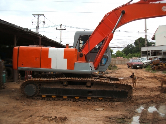 ขายรถแม็คโคร ฮิตาชิ EX 200-2  เครื่องยนต์ 6BG Turbo ปั้มดี เครื่องดี ช่วงล่างดี สภาพดีพร้อมใช้งาน