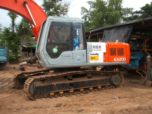 ขายรถแม็คโคร ฮิตาชิ EX 200-2  เครื่องยนต์ 6BG Turbo ปั้มดี เครื่องดี ช่วงล่างดี สภาพดีพร้อมใช้งาน