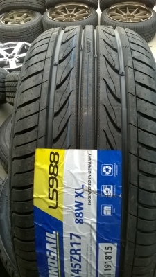 ขายยางใหม่ 205 45 17 เส้นละ1900