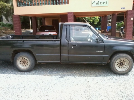 ด่วน ๆ ราคาพิเศษ Mistubishi L200 Cycone สภาพพร้อมใช้ ทะเบียน ชุดโอนครบ ภาษีไม่ขาด คัดซีสวย ไม่มีผุ สีพอใช้ เครื่องแน่น ไม่หลวม มีแอร์ เครื่องเสียง CD ล้อแม็ก ขายถูก