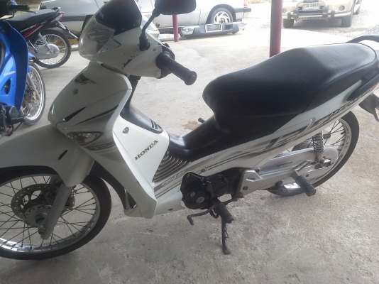 ขาย wave 125i เอกสารพร้อมโอน 21500