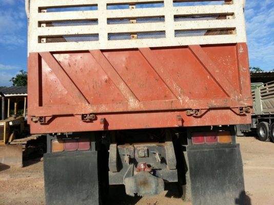 รถอีซูซุ 10 ล้อดั้ม  FXZ  270 แรงม้า. ปี 52  สนใจติดต่อ  081 - 6079515