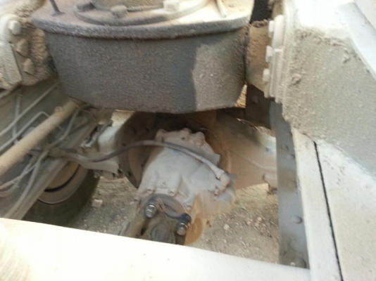 รถอีซูซุ 10 ล้อดั้ม  FXZ  270 แรงม้า. ปี 52  สนใจติดต่อ  081 - 6079515