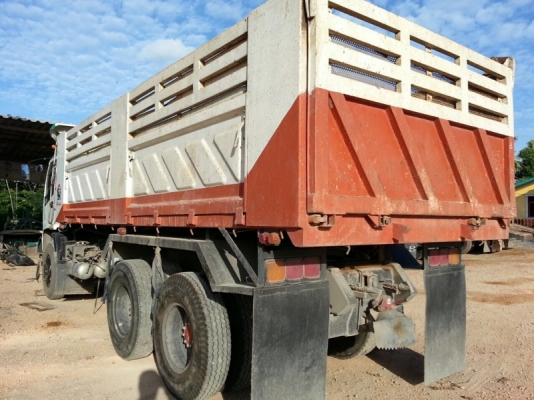 รถอีซูซุ 10 ล้อดั้ม  FXZ  270 แรงม้า. ปี 52  สนใจติดต่อ  081 - 6079515