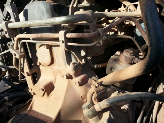 รถอีซูซุ 10 ล้อดั้ม  FXZ  270 แรงม้า. ปี 52  สนใจติดต่อ  081 - 6079515