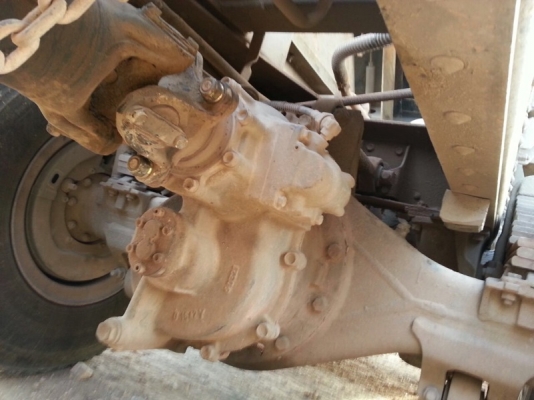 รถอีซูซุ 10 ล้อดั้ม  FXZ  270 แรงม้า. ปี 52  สนใจติดต่อ  081 - 6079515