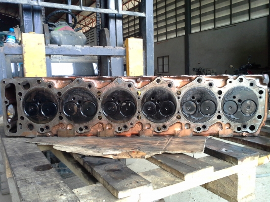 ขายฝาสูบเครื่อง6sd1 rocky 240hp