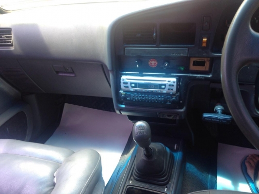 **135,000 บ.ต่อรอง**ขายกระบะแค็ปสวยๆ TOYOTA ไมตี้เอ็กซ์ 2.5 โป่งหลังแท้ปี38/95 เครื่องเดิมเกียร์เดิม2L แน่นๆ แรงๆ แห้งดีไม่มีเยิ้ม เกียร์ดีไม่หลุดไม่หอน ช่วงล่างหนึบๆ คัสซีสวยไม่มีปะไม่มีดาม กระบะสวยพื้นไม่ผุ หน้า-หลังเดิมไม่เคยชนหนัก ภายในเก๋งสวยคอนโซลเต