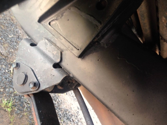 **135,000 บ.ต่อรอง**ขายกระบะแค็ปสวยๆ TOYOTA ไมตี้เอ็กซ์ 2.5 โป่งหลังแท้ปี38/95 เครื่องเดิมเกียร์เดิม2L แน่นๆ แรงๆ แห้งดีไม่มีเยิ้ม เกียร์ดีไม่หลุดไม่หอน ช่วงล่างหนึบๆ คัสซีสวยไม่มีปะไม่มีดาม กระบะสวยพื้นไม่ผุ หน้า-หลังเดิมไม่เคยชนหนัก ภายในเก๋งสวยคอนโซลเต