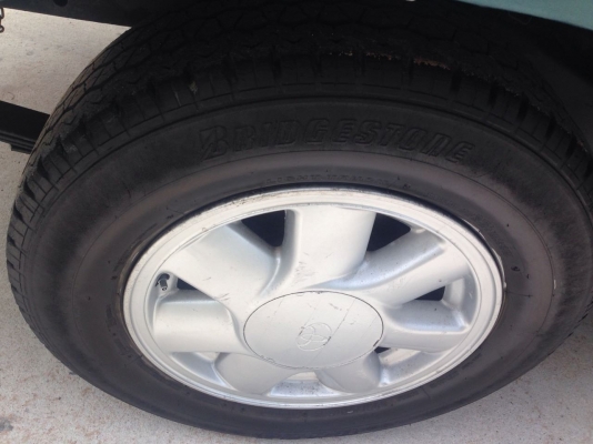 **135,000 บ.ต่อรอง**ขายกระบะแค็ปสวยๆ TOYOTA ไมตี้เอ็กซ์ 2.5 โป่งหลังแท้ปี38/95 เครื่องเดิมเกียร์เดิม2L แน่นๆ แรงๆ แห้งดีไม่มีเยิ้ม เกียร์ดีไม่หลุดไม่หอน ช่วงล่างหนึบๆ คัสซีสวยไม่มีปะไม่มีดาม กระบะสวยพื้นไม่ผุ หน้า-หลังเดิมไม่เคยชนหนัก ภายในเก๋งสวยคอนโซลเต