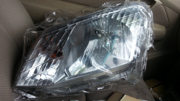 โคมไฟหน้า ออลนิว ดีแม็ค ธรรมดา ข้งซ้าย ของแท้สภาพสวยพร้อมใช้