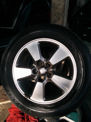 ขายล้อแม๊กซ์พร้อมยาง ขอบ 15 5รู100     4 เส้น  สภาพดี