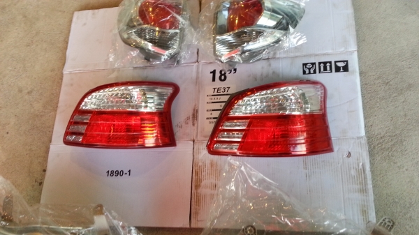 ไฟท้ายวีออส ของแท้ ไฟขาว