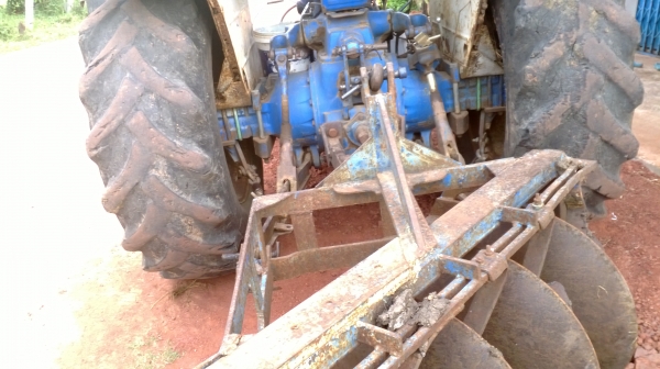 ผานพรวน7ใบ สำหรับรถฟอร์ดขายไม่แพง โทร081-0745778 ลุงโหนกรับสาย