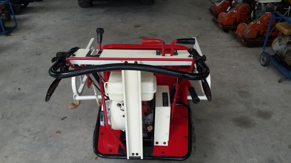 รถบรรทุกการเกษตรและก่อสร้าง