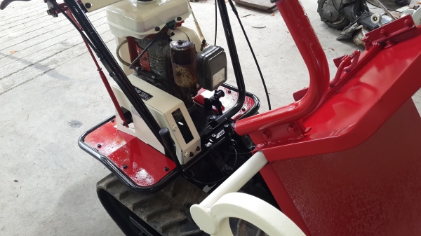 รถบรรทุกการเกษตรและก่อสร้าง