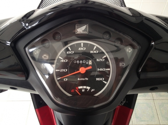 Wave110i รถบ้าน ใช้น้อย สภาพเดิม ปี56 Wave110i รถบ้าน ใช้น้อย สภาพเดิม ปี56