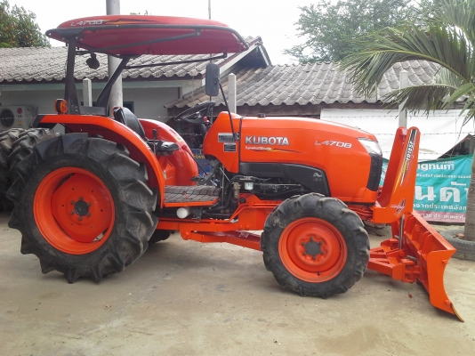 ขายแทรกเตอร์ L4708