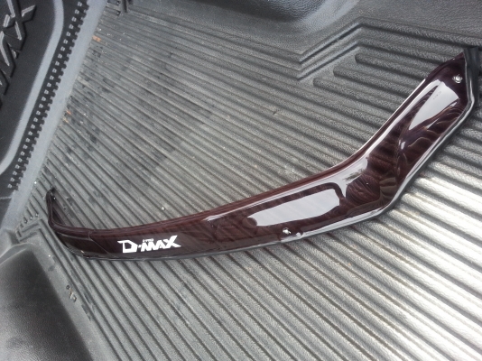 ขายคิ้วกันแมลงติดฝากระโปรงหน้ารถกระบะอีซูซุราคาถูก