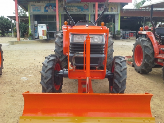 ขายแทรกเตอร์ L4508 DI